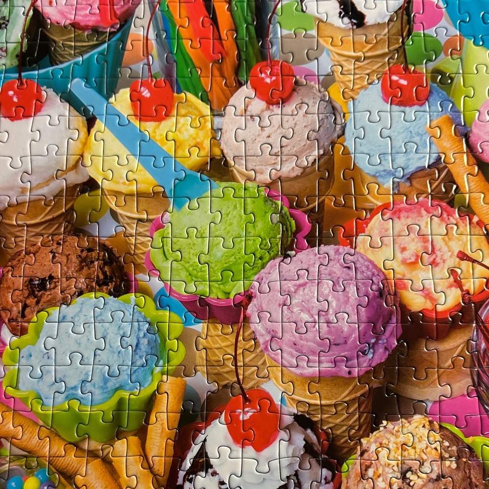 Kodak Vibrant Ice-cream Puzzle with Assorted Colors 27”x20” 1,000 pieces - Picture 12 of 13